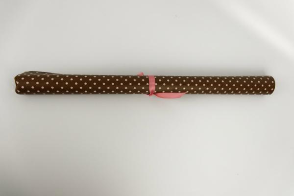 50x70 cm Zuschnitt Baumwolle Wachstuch Braun mit beigen Punkten